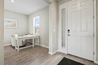 9312 Tequila Sunrise Dr in Sarasota, FL - Building Photo - Building Photo