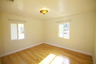 5656 Franklin Ave, Unit 5656 in Los Angeles, CA - Building Photo - Building Photo