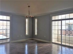 200 W Elm St-Unit -1422 in Conshohocken, PA - Foto de edificio - Building Photo