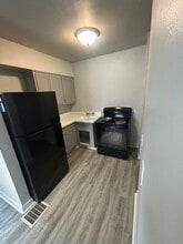 841 Stanley Ave in Evansville, IN - Building Photo - Building Photo