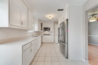 2201 Evening Sun Dr in Plano, TX - Building Photo - Building Photo