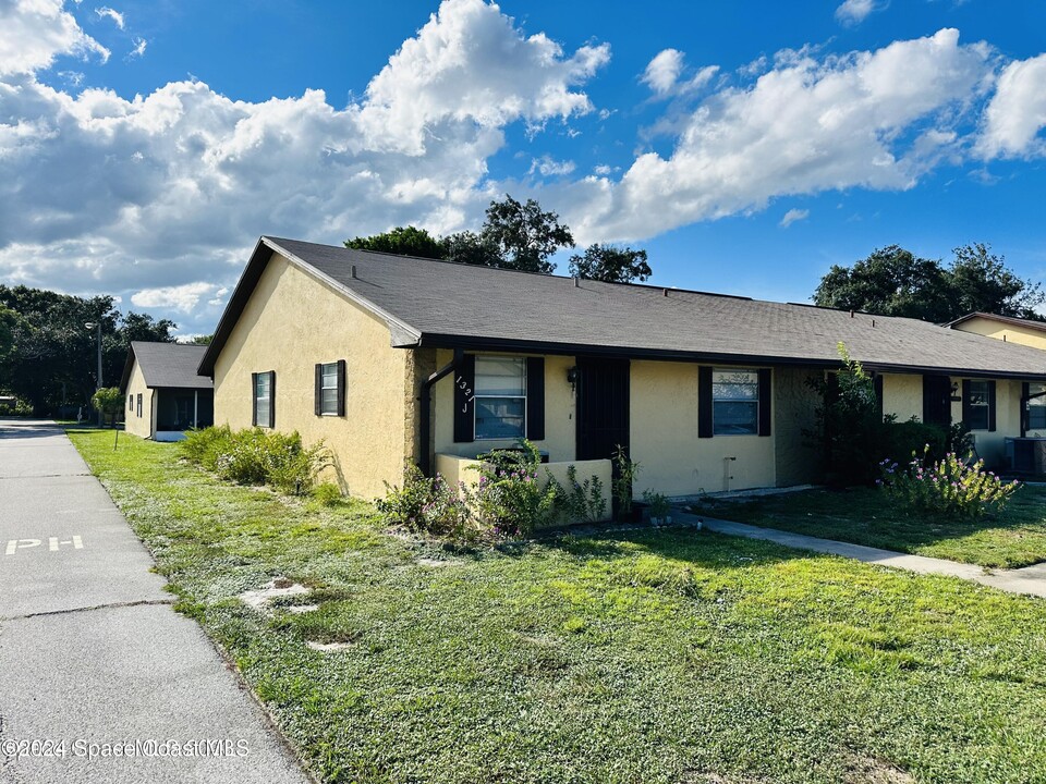 1321 Cheney Hwy in Titusville, FL - Building Photo