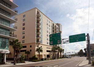 The Ventana in Tampa, FL - Building Photo - Building Photo
