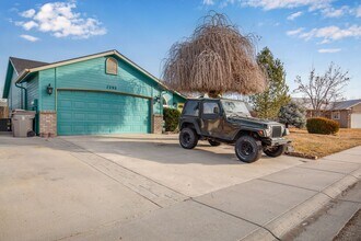 7292 Newbrook Dr in Nampa, ID - Building Photo - Building Photo