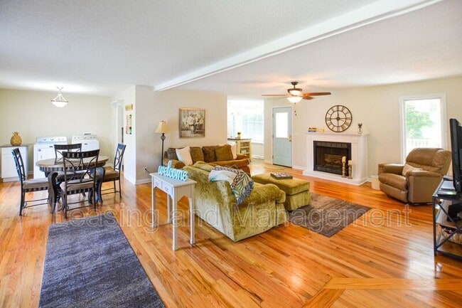 1265 Cornwallis Dr in Charleston, SC - Building Photo - Building Photo