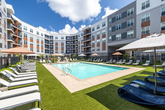 Aria on the Row in Worcester, MA - Building Photo - Building Photo