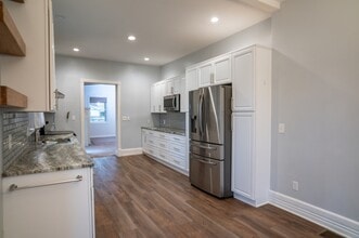 422 S Michigan Ave in Vicksburg, MI - Building Photo - Building Photo