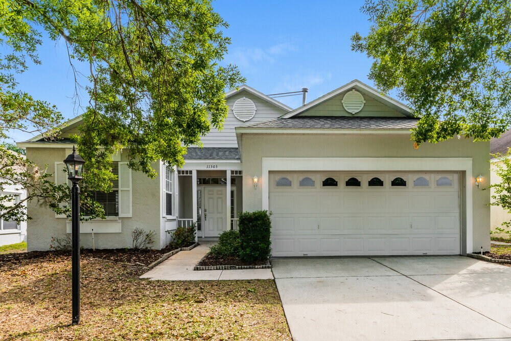 11303 Blue Sage Pl in Lakewood Ranch, FL - Building Photo