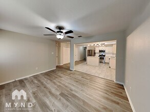 5526 Butch Canyon in San Antonio, TX - Building Photo - Building Photo