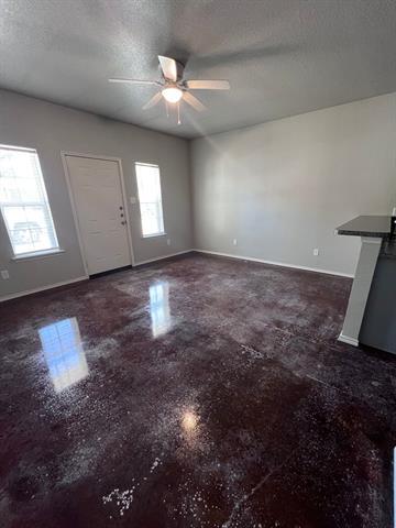 215 Price Ln in Weatherford, TX - Building Photo - Building Photo