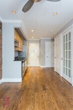 424 E 9th St in New York, NY - Building Photo - Building Photo