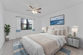 9730 Hammocks Blvd in Miami, FL - Building Photo - Building Photo