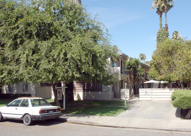 Potomac Apartments in Riverside, CA - Foto de edificio - Building Photo