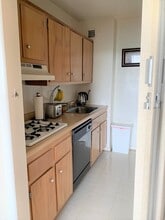 10401 Grosvenor Pl, Unit Grosvenor Park III in Rockville, MD - Foto de edificio - Building Photo