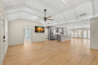 3022 1st St N in St. Petersburg, FL - Building Photo - Building Photo