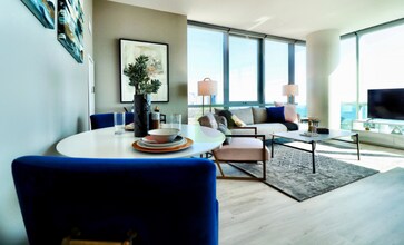 720 S Michigan Ave in Chicago, IL - Foto de edificio - Building Photo