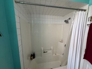 3145 W Augusta Blvd, Unit 2 in Chicago, IL - Building Photo - Building Photo