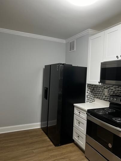 2406 Wilkens Ave Photo