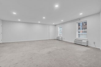 Riverside Apartments in Rahway, NJ - Foto de edificio - Interior Photo