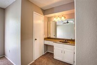 1104 Tobie Layne St photo'