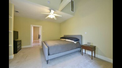 4305 Eli St, Unit C in Houston, TX - Building Photo - Building Photo