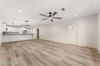 2614 Cypress St in Panama City Beach, FL - Building Photo - Building Photo