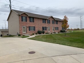 1948 Glenbridge Rd, Unit 1948 in Bloomington, IL - Building Photo - Building Photo