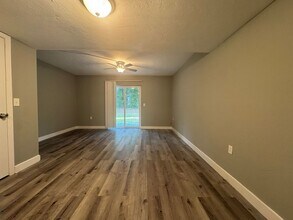 7209 SW 45th Pl in Gainesville, FL - Building Photo - Building Photo