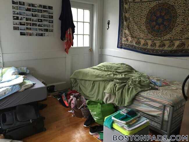 161 Endicott St, Unit 5R in Boston, MA - Building Photo - Building Photo