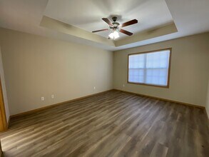 3837 S Jonathan Ave in Springfield, MO - Building Photo - Building Photo