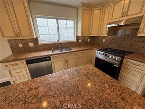 24012 Sprig St in Mission Viejo, CA - Building Photo - Building Photo