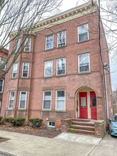 4 Academy St in New Haven, CT - Foto de edificio - Building Photo