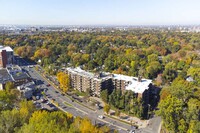 3333 Rue Jean-Talon O in Montréal, QC - Building Photo - Building Photo