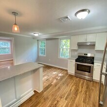 344 Neponset St in Canton, MA - Building Photo - Building Photo