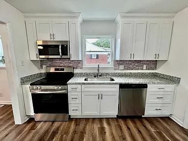 property at 1008 Truman Rd