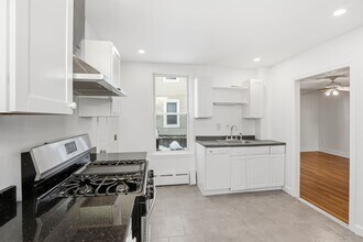 39 Fairmont St, Unit #1 in Cambridge, MA - Building Photo - Building Photo