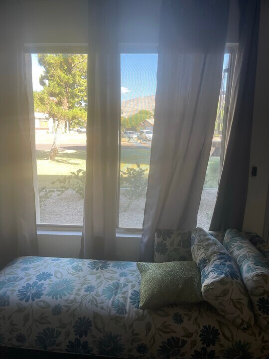 9643 Spyglass Ave in Desert Hot Springs, CA - Building Photo