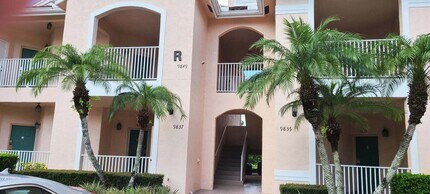 9849 Perfect Dr in Port St. Lucie, FL - Building Photo - Building Photo