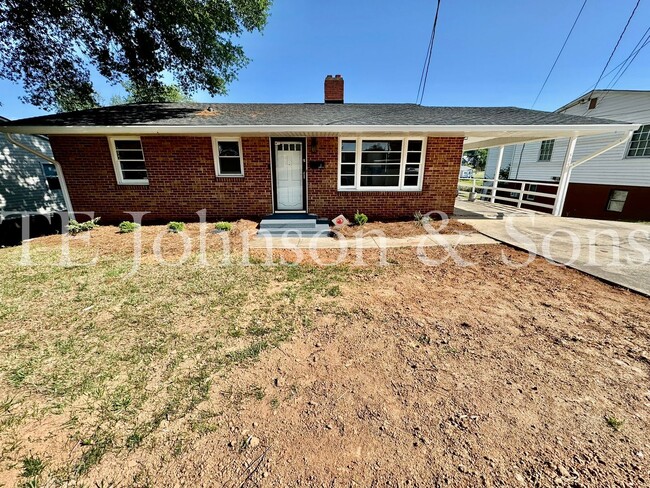 property at 509 W Brookline St