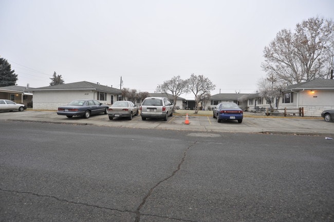 1010 S 41st Ave in Yakima, WA - Building Photo - Building Photo