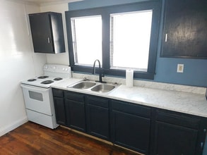 226 Clyde St in Beckley, WV - Building Photo - Building Photo