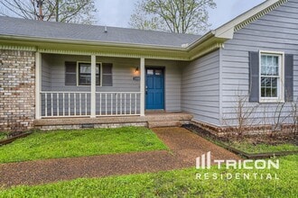 100 Yorkside Pl in Hendersonville, TN - Building Photo - Building Photo