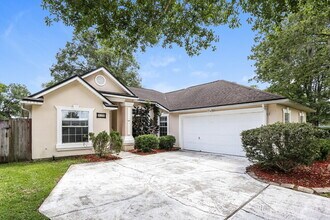 3123 Olde Sutton Parke Dr in Orange Park, FL - Building Photo - Building Photo
