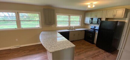 1200 Davis Mill Rd in Seneca, SC - Building Photo - Building Photo