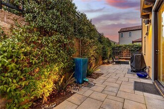 324 Tresana Ln in San Luis Obispo, CA - Building Photo - Building Photo