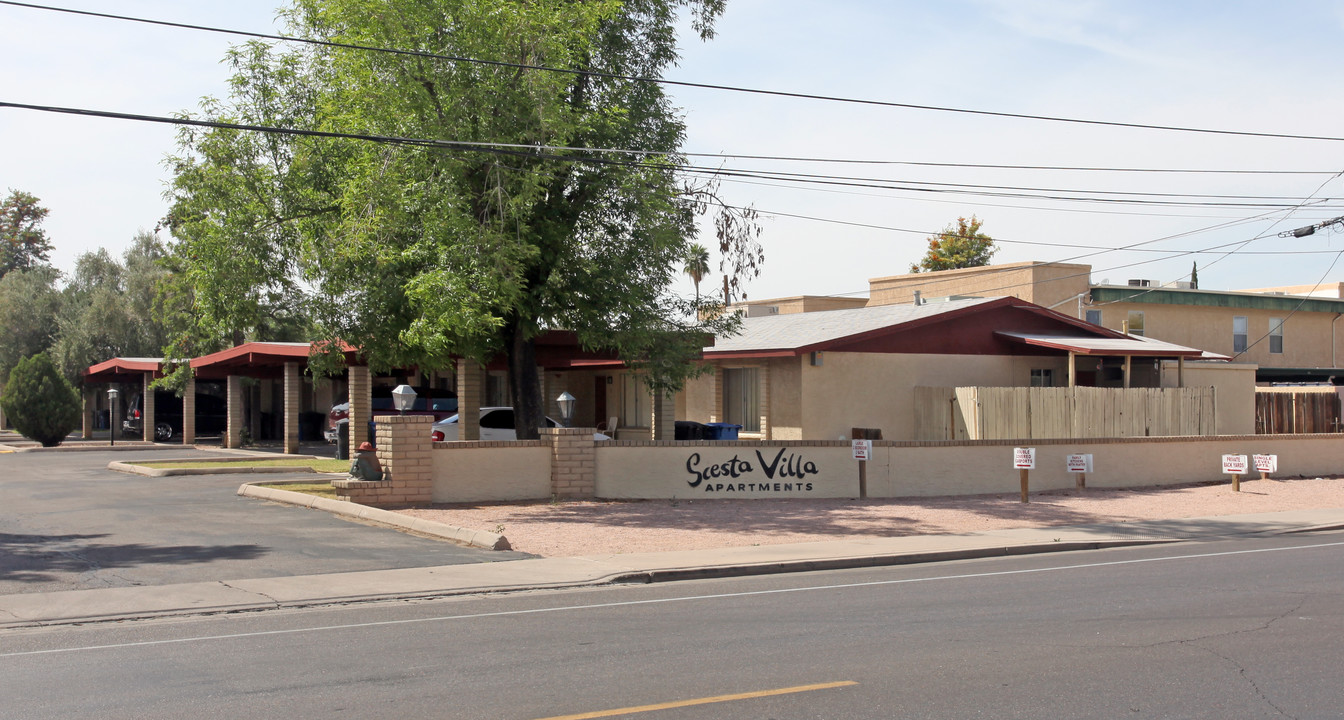 Villas on Horne in Mesa, AZ - Building Photo