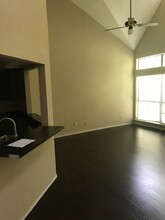 9601 Forest Ln, Unit 1224 in Dallas, TX - Building Photo - Building Photo