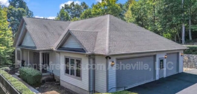 29 Turkey Roost Ct in Hendersonville, NC - Building Photo - Building Photo