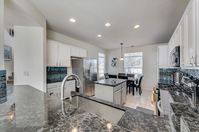 1668 Rocky Cove Ln in Reno, NV - Building Photo - Building Photo