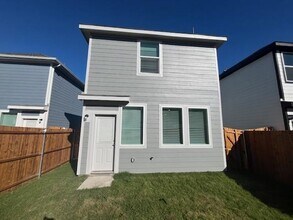 321 Tall Cedar Wy in Princeton, TX - Building Photo - Building Photo